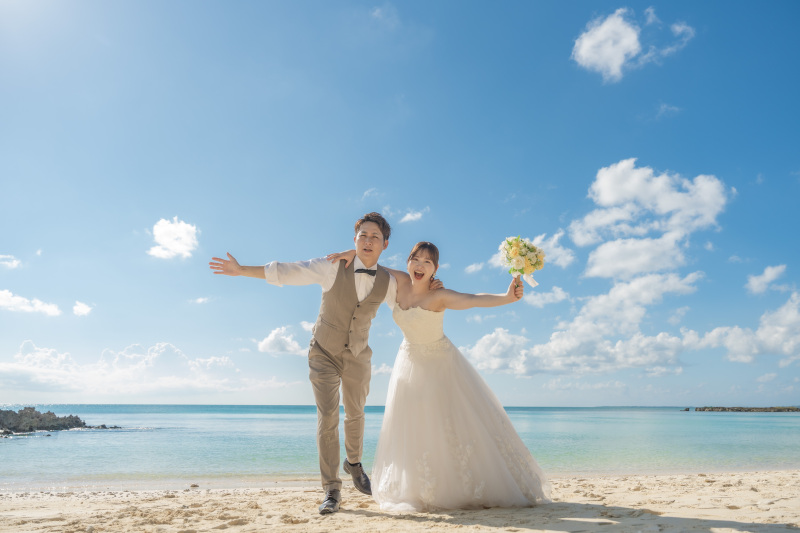 【ウェディング2着♪】ビーチ・グリーン・サンセット全てがおふたりの世界★