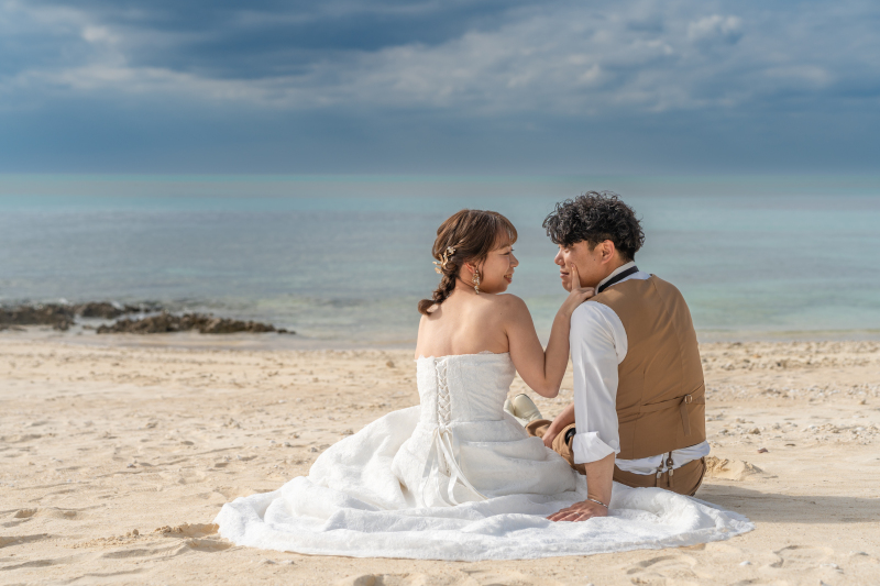 ゆっくりとおふたりで落ち着きながら腰を下ろす