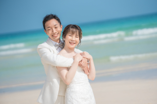 エメラルドグリーンの海と一緒に