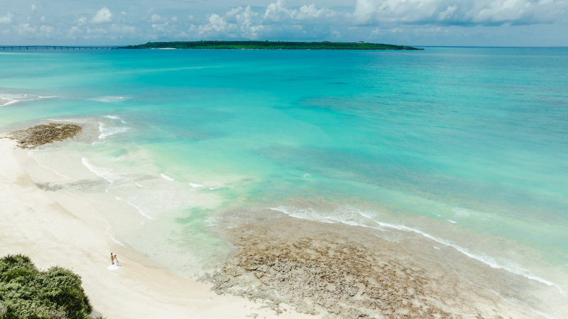 いよいよ始まったウェディングフォトは上空から