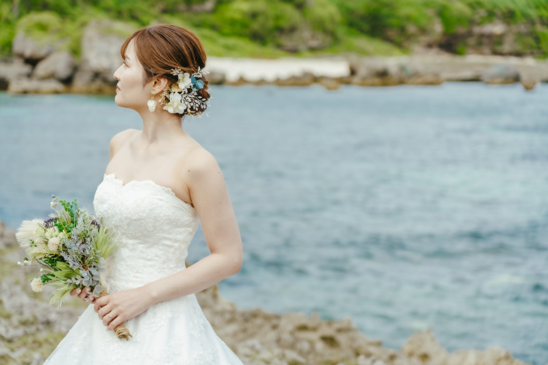 ご新婦様の美しいドレスコーディネート