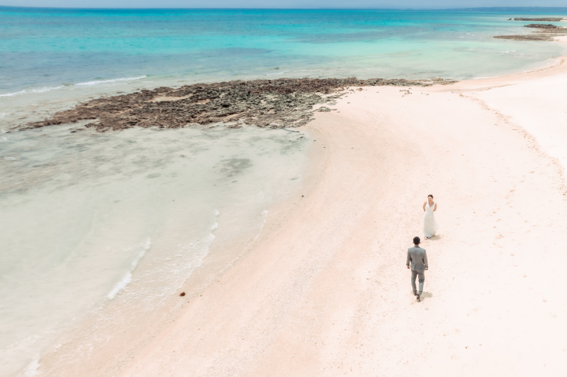 宮古島だからこそ出会うことができる空からの景色で