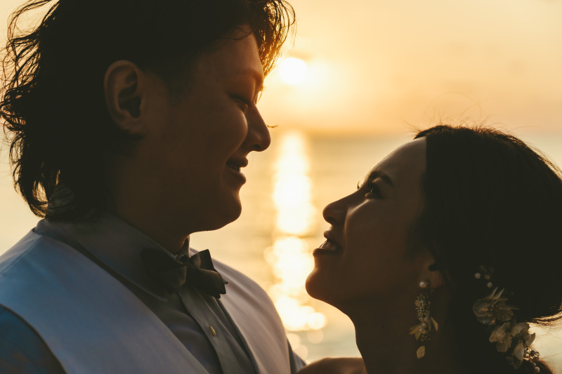 そっとお互いのお顔を寄せ合いながら・・・