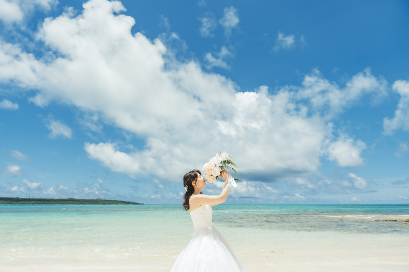 ご新婦様のとてもお似合いなドレスコーディネート