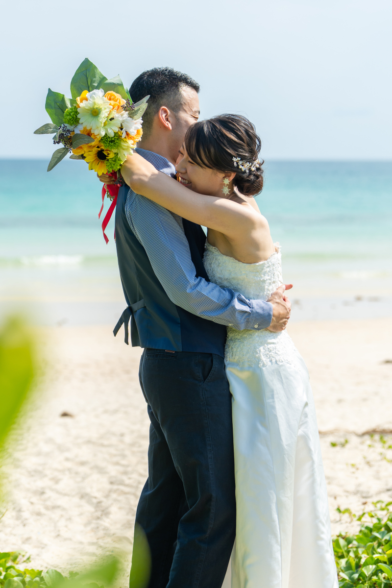 正面からのハグ