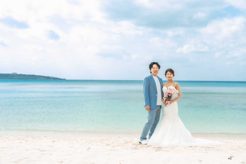 いよいよビーチに到着したおふたり