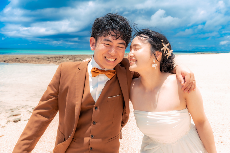 気持ちの良い青空の下で迎えるフォトウェディング