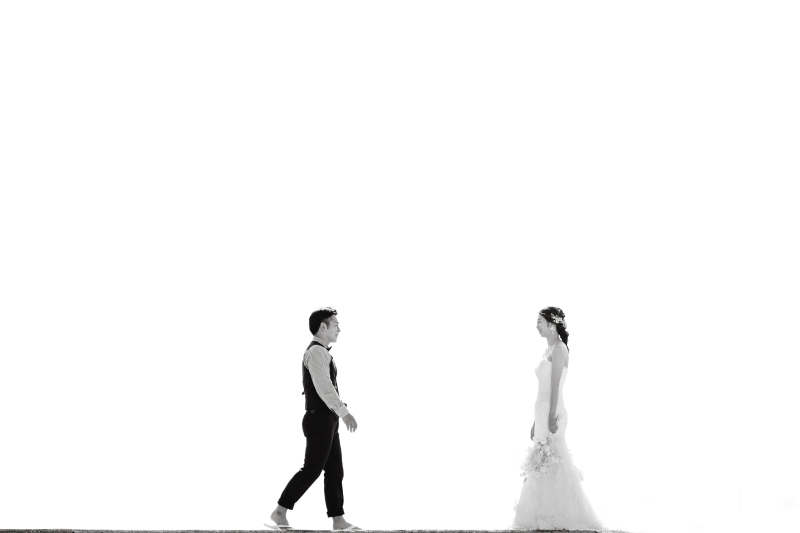 そっと歩み寄り