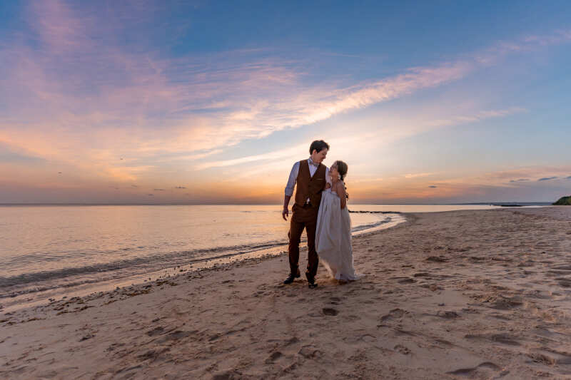 太陽が沈んだあとの空もまだ実は美しい