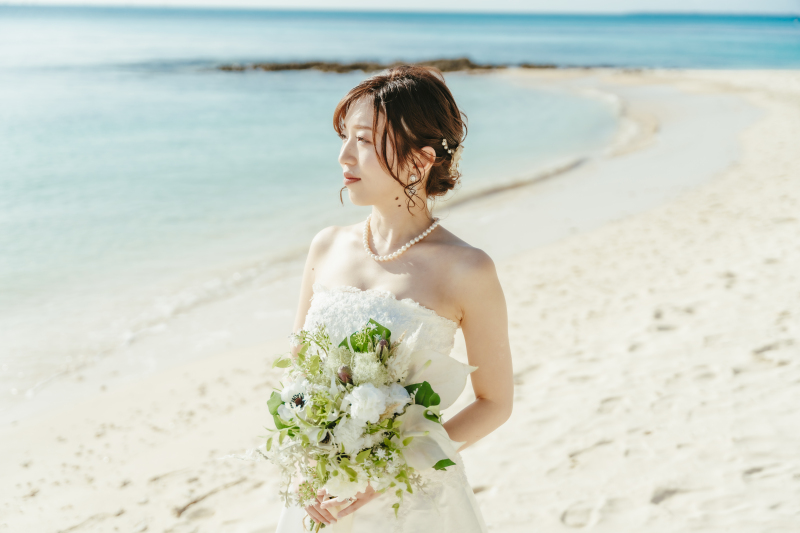 ご新婦様のとてもお似合いなコーディネート