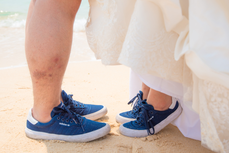 お揃いのスニーカー