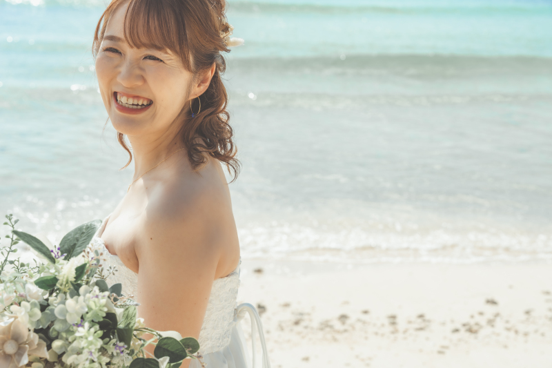 ご新婦様にカメラへ向けてくださる可愛いスマイル