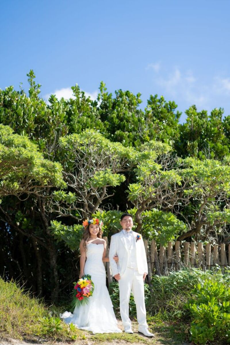 グリーンをバックに