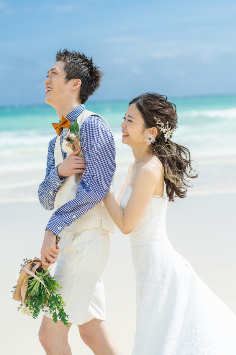 仲良くはしゃぐ姿が　可愛く映る