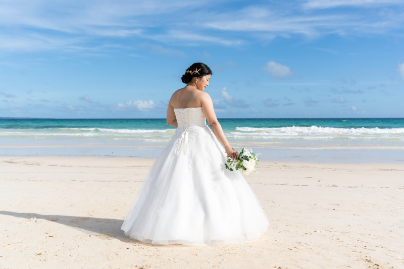 新婦様の美しい後ろ姿