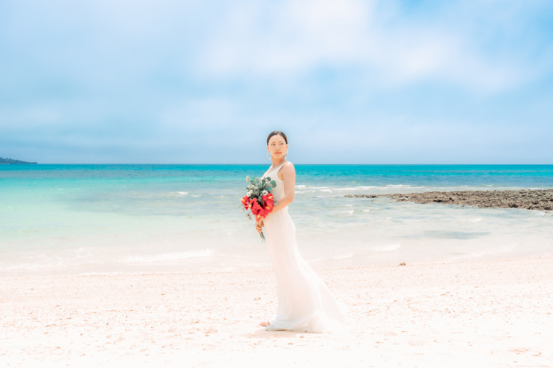 ご新婦様のビーチにピッタリなコーディネート