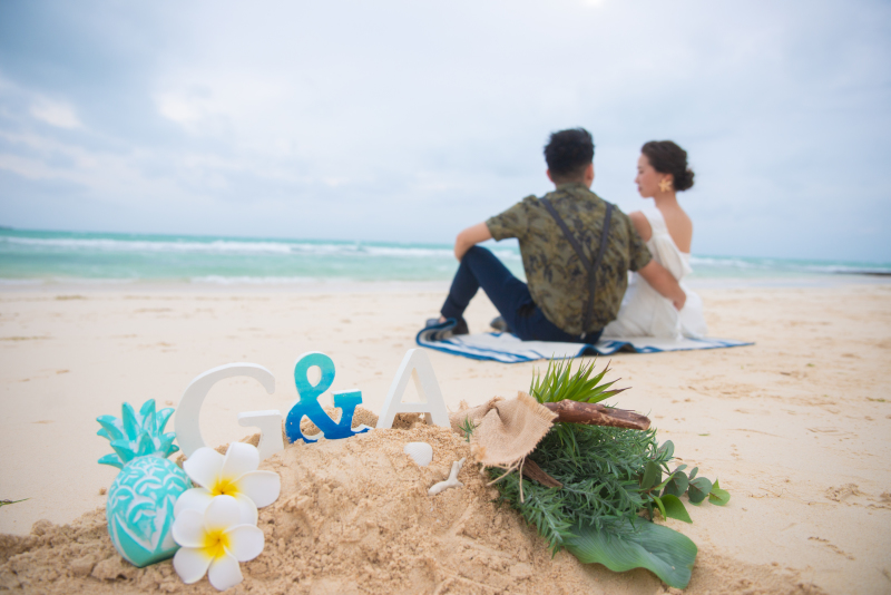 イニシャルと手作りブーケ