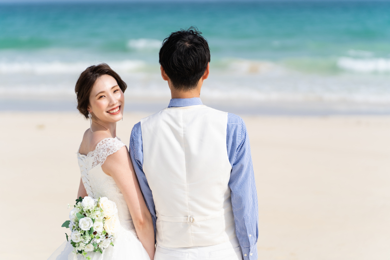 笑顔がさらに美しく輝く