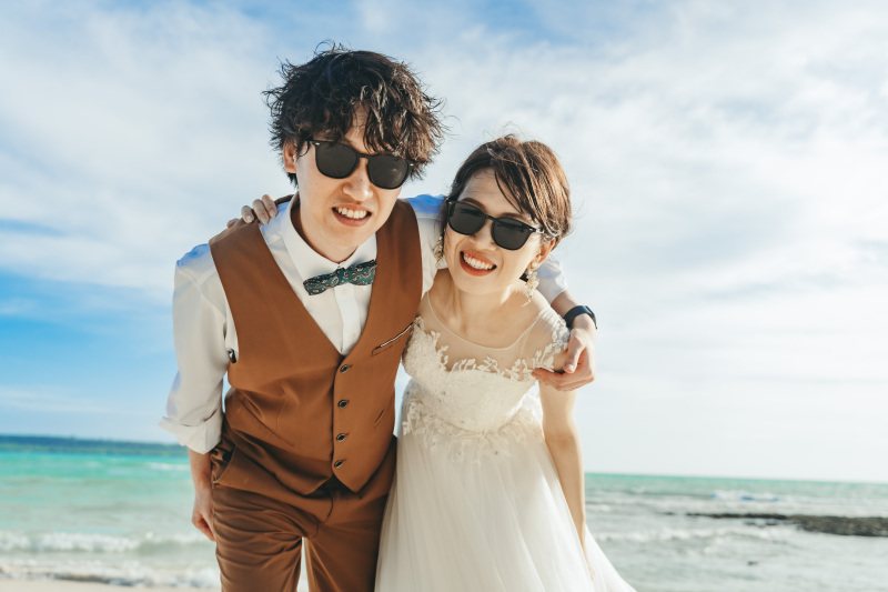 おふたりのご用意いただいたサングラスも