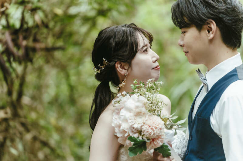 そして　ウェディングフォトがゆっくりと結びを