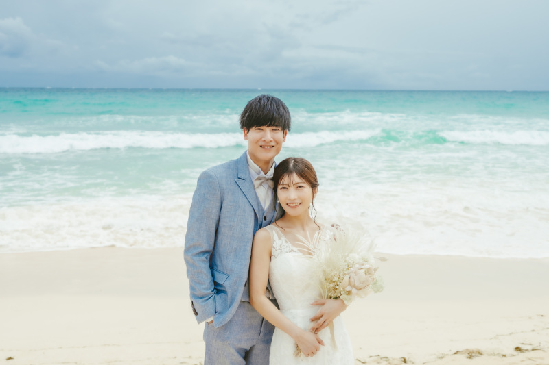 そして場所は開放感たっぷりのビーチへと