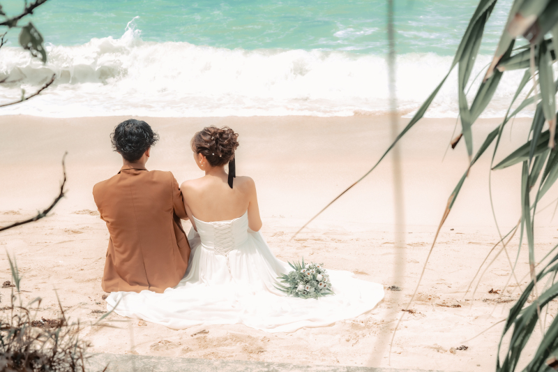 時にはそっと砂浜に腰をおろしていただき