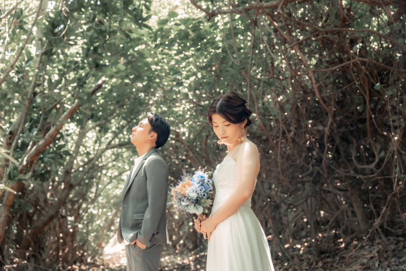 静かな森の中で　ゆっくりと気持ちを落ち着かせる