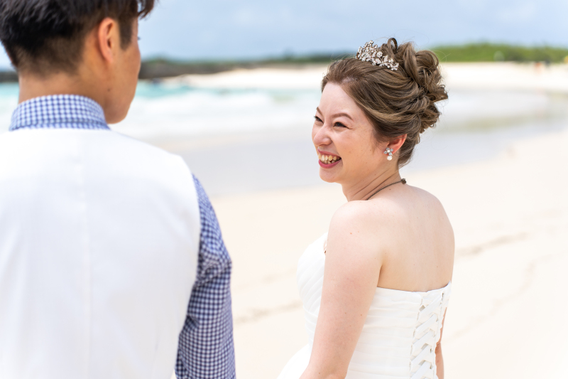 新婦様の自然な表情