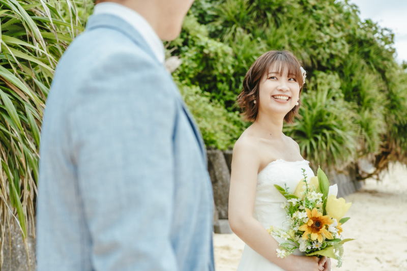 そして穏やかな眼差しで見つめ返すご新婦様