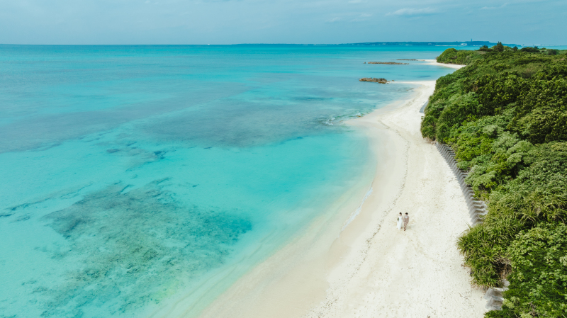 【宮古島にピッタリのドローンフォト★】青い海と空に心洗われる空間