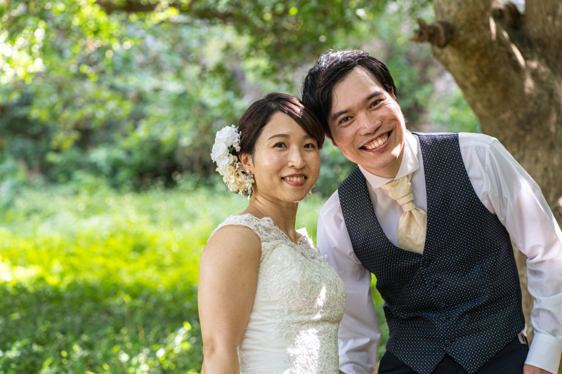 リラックした表情で