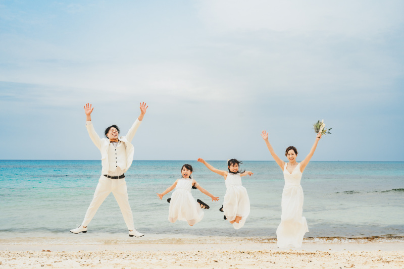 ご家族4人で迎えた本日のウェディングフォト