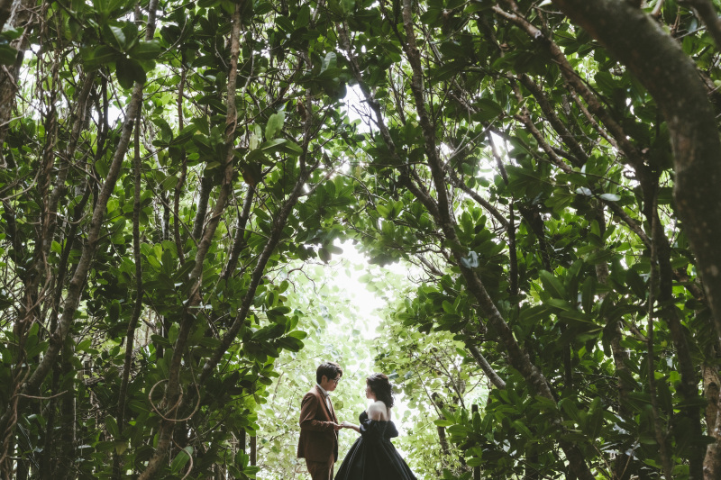時間が経ち　おふたりのコーディネートもチェンジ