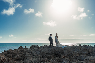 capryフォトウェディング宮古島（キャプリィフォトウェディング宮古島）_⭐︎おすすめスポット【岩場・崖フォト】