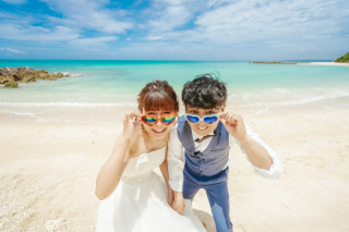 ※７・８月撮影限定｜約3時間半で叶う宮古島フォトウェディング！【ビーチ撮影コミコミ60カット】全データ納品｜衣裳｜ヘアメイク付