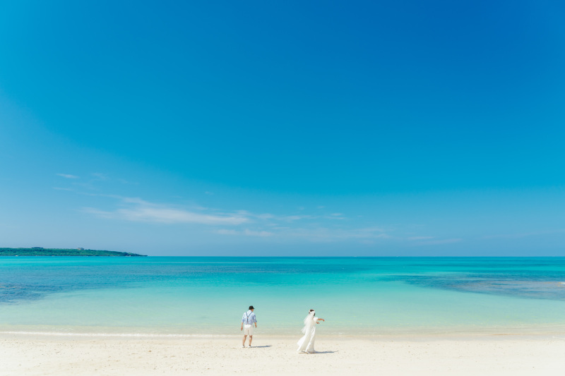 ☆結婚式のOPムービーにも使える!☆超特前撮りプラン【天然ビーチ撮影*コミコミ100カットプラン】全データ&ドレス&ヘアメイク付