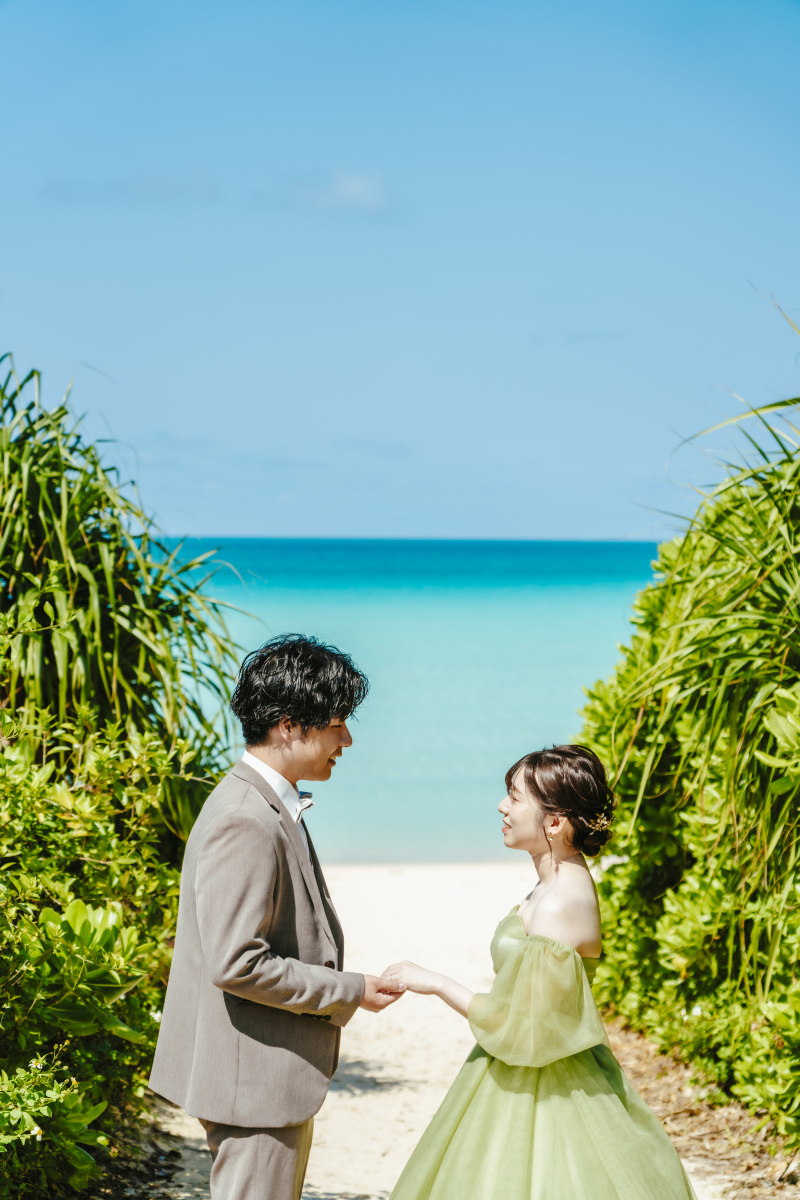 【新郎新婦2着目衣裳付き！全ての衣裳から選べる♬】選べる3ロケーション撮影コミコミ200カット◉全データ納品｜衣裳｜ヘアメイク付