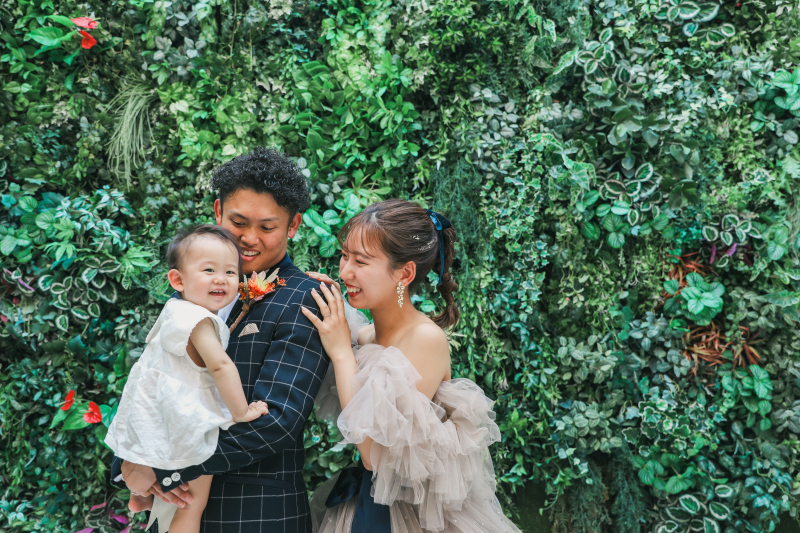 最後はカラードレスに