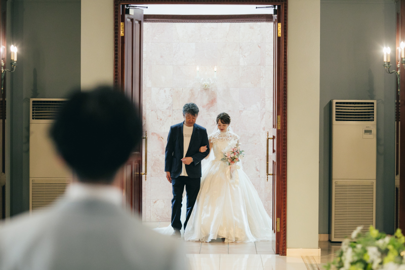新婦様入場