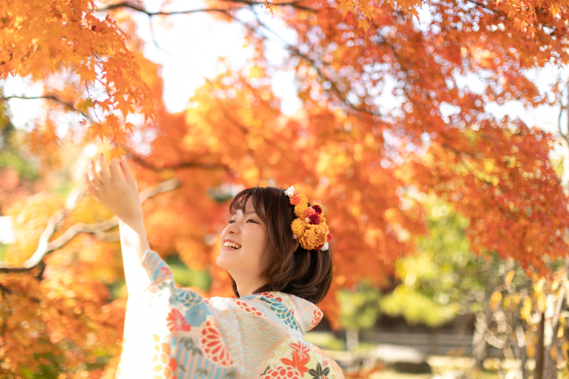 秋の色に包まれて