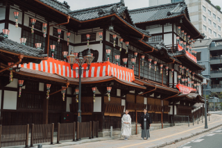 ラヴィファクトリー松山店_道後周辺フォト・二之丸史跡庭園フォト