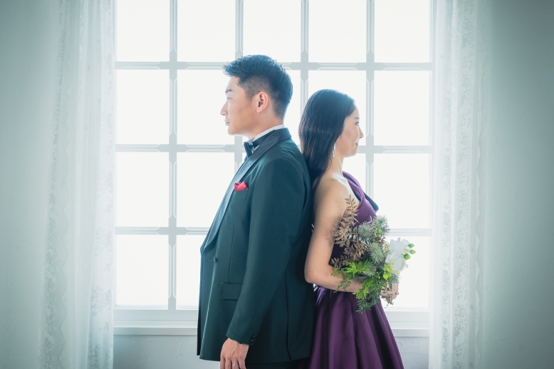 スタジオでのカラ―ドレス撮影♪