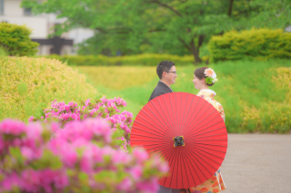 一年で一番緑が綺麗な新緑の季節にロケーションと古民家で撮影できるプラン