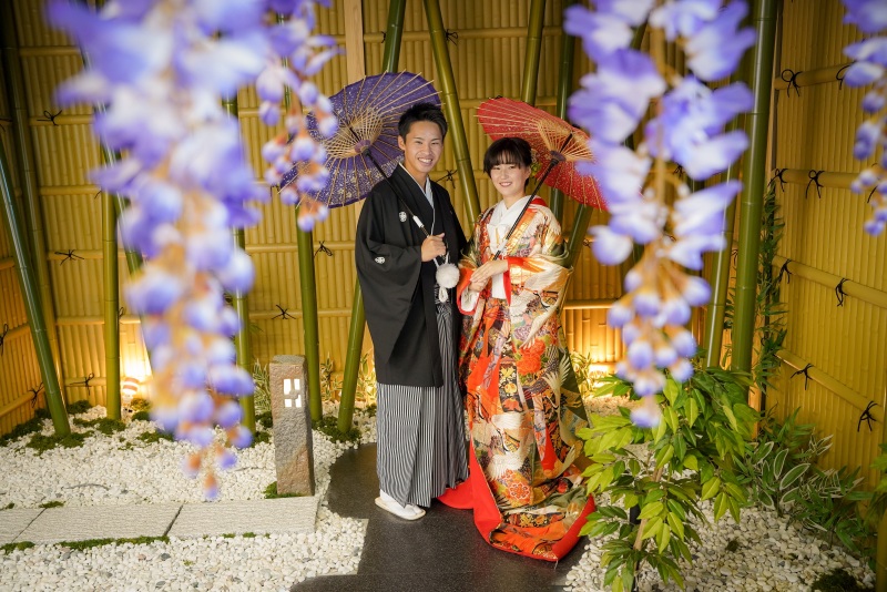 雰囲気◎な竹林の前で
