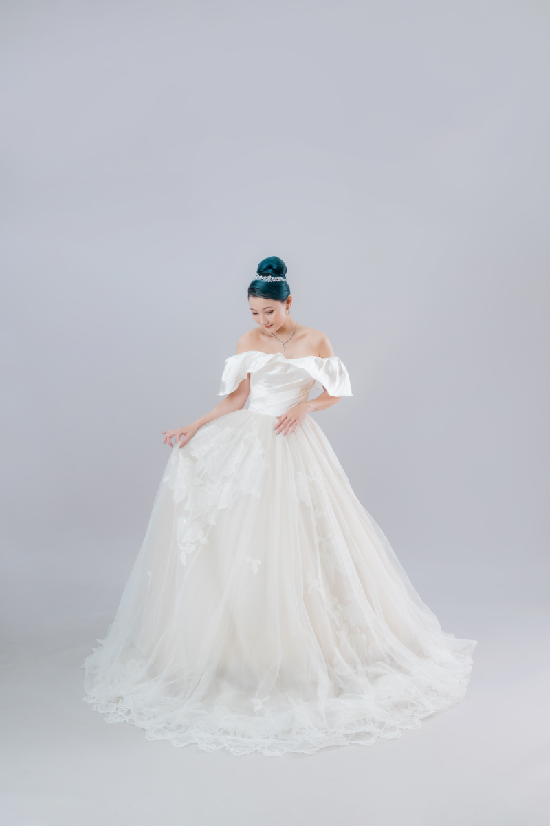 華雅苑 さいたま店_インポートドレスの取扱いがある