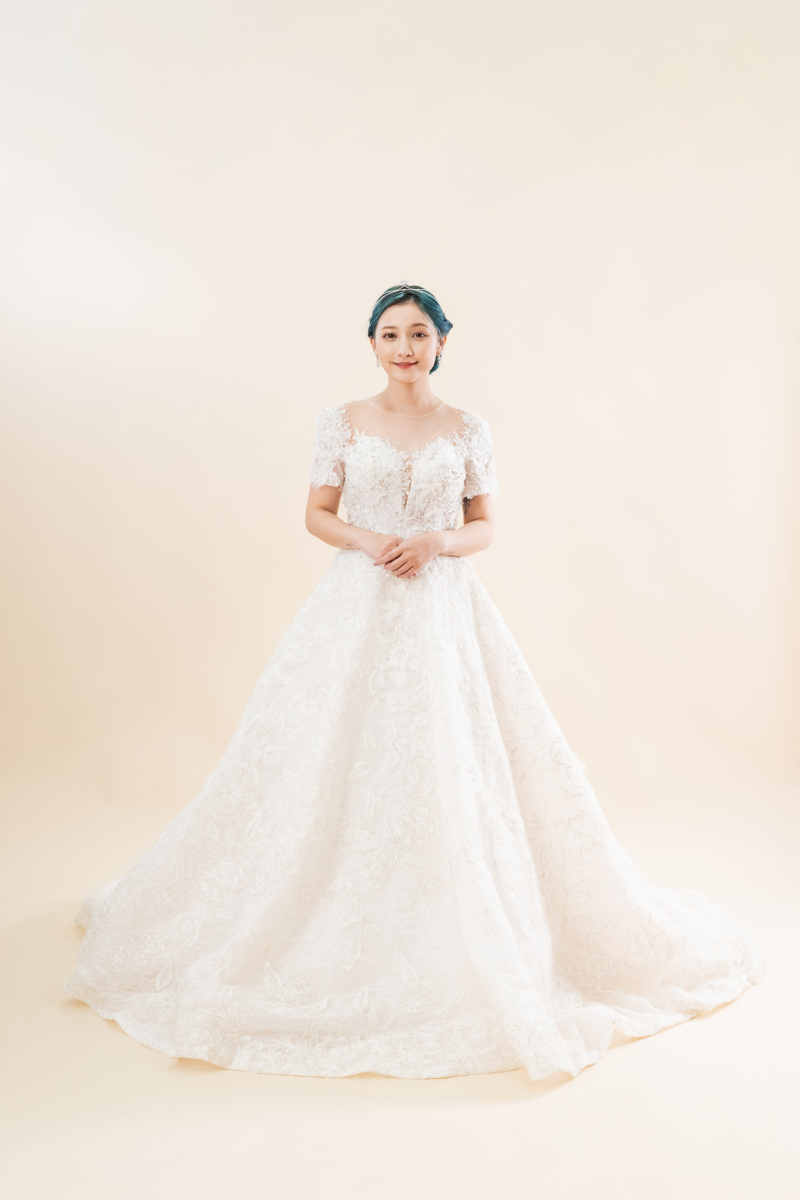 華雅苑 さいたま店_インポートドレスの取扱いがある