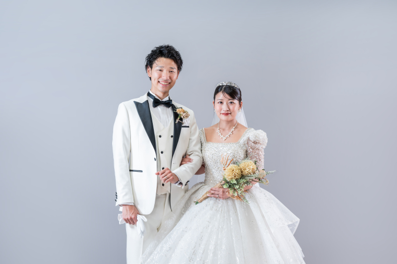 【早割】5千円OFF!! 12/16~2/15撮影 スタジオ洋装壱点プラン 土日祝無料orWBプレゼント 韓国風ドレスも豊富!