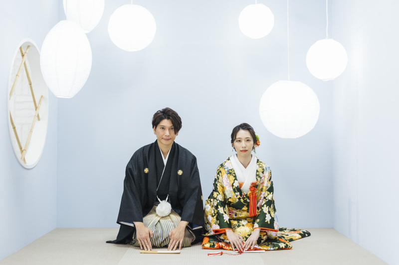 【12月・1月限定】ドレスイルミネーション+和装スタジオプラン|衣裳300着から選び放題|データ150カット付き