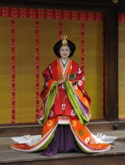 十二単「花山吹」