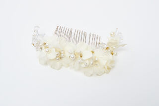 ヘアアクセサリー